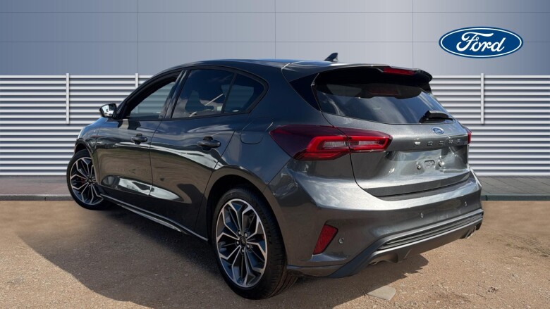 Ford Focus 1.0 EcoBoost Hybrid mHEV 155 ST-Line X Ed 5dr Auto Petrol Hatchback